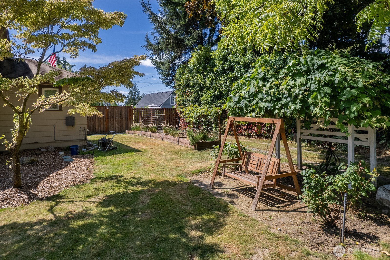 8515 Golden Given Road E