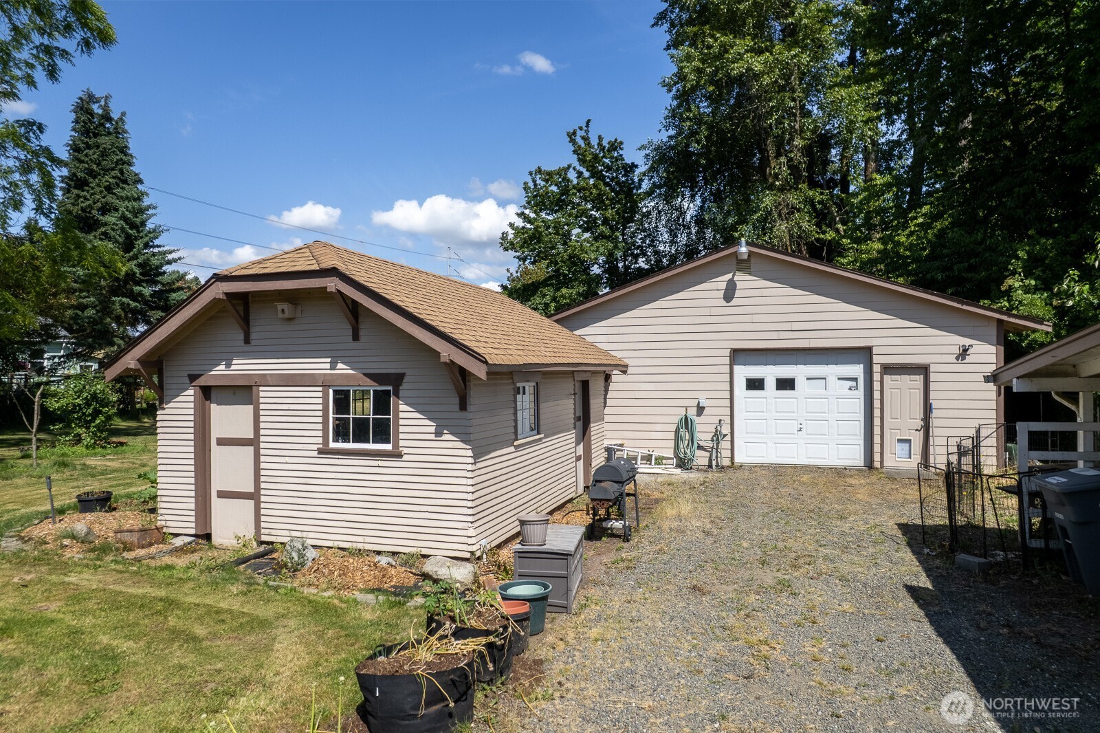 8515 Golden Given Road E