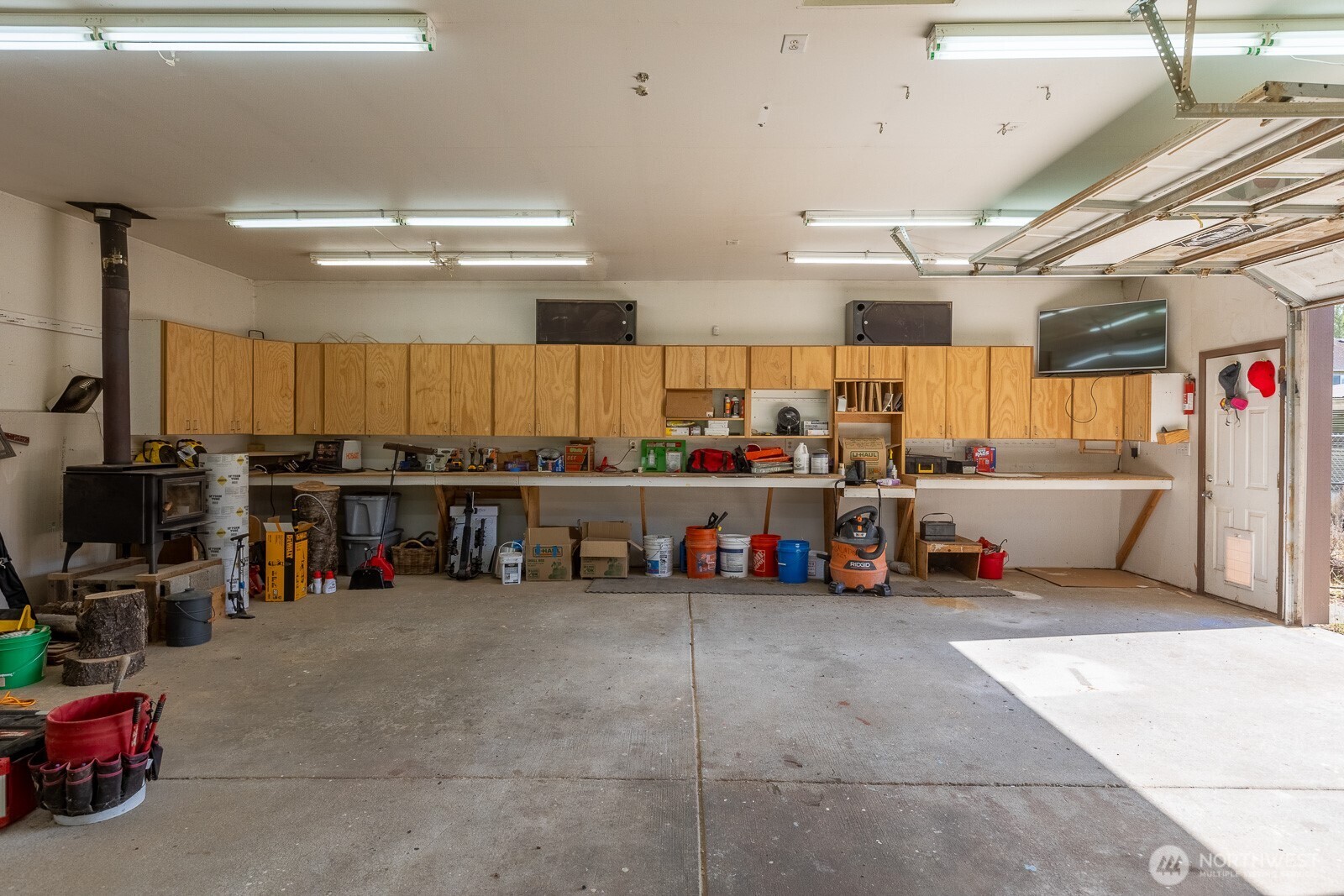 8515 Golden Given Road E