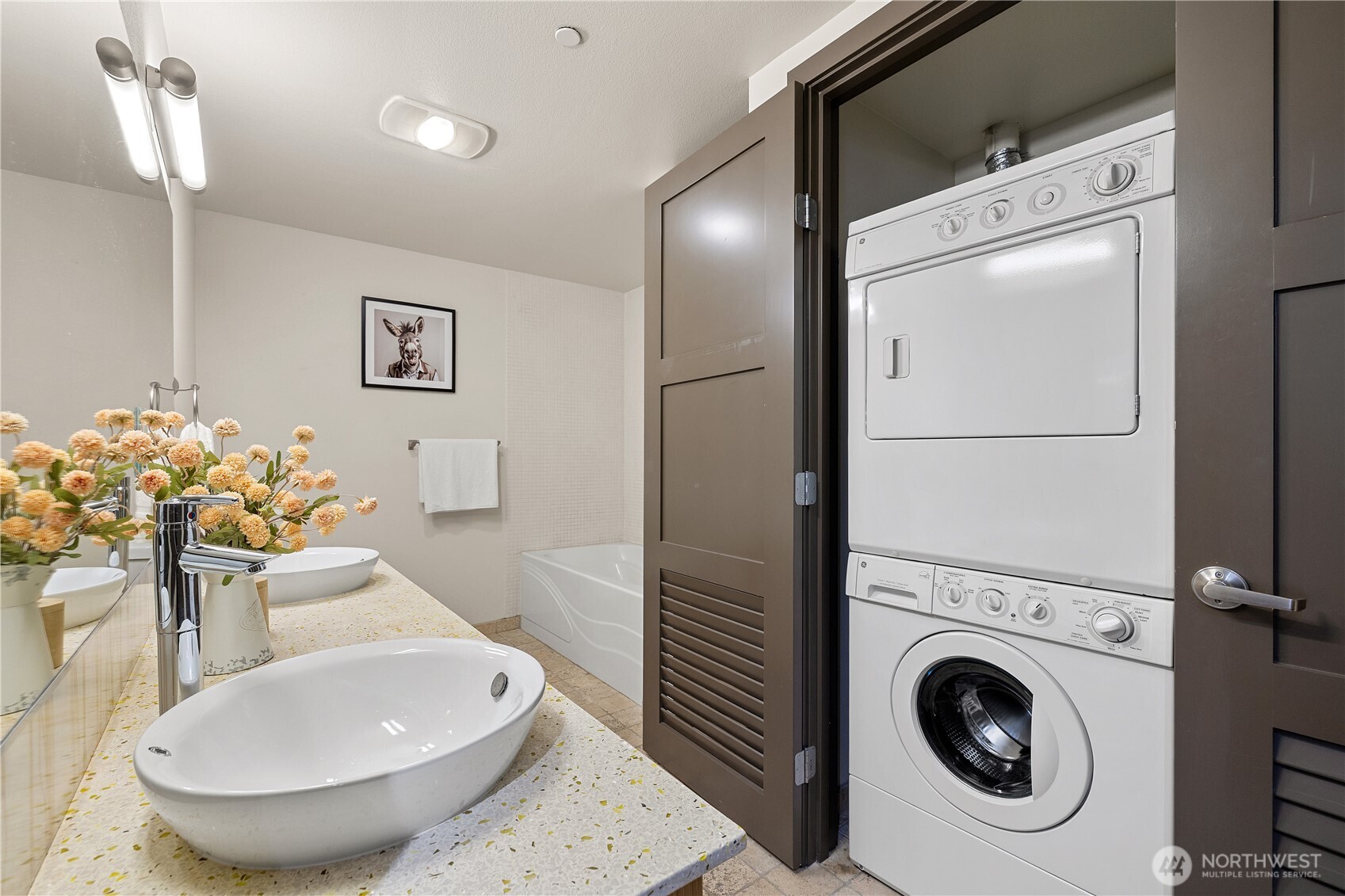 413 NE 70th Street Unit: 207