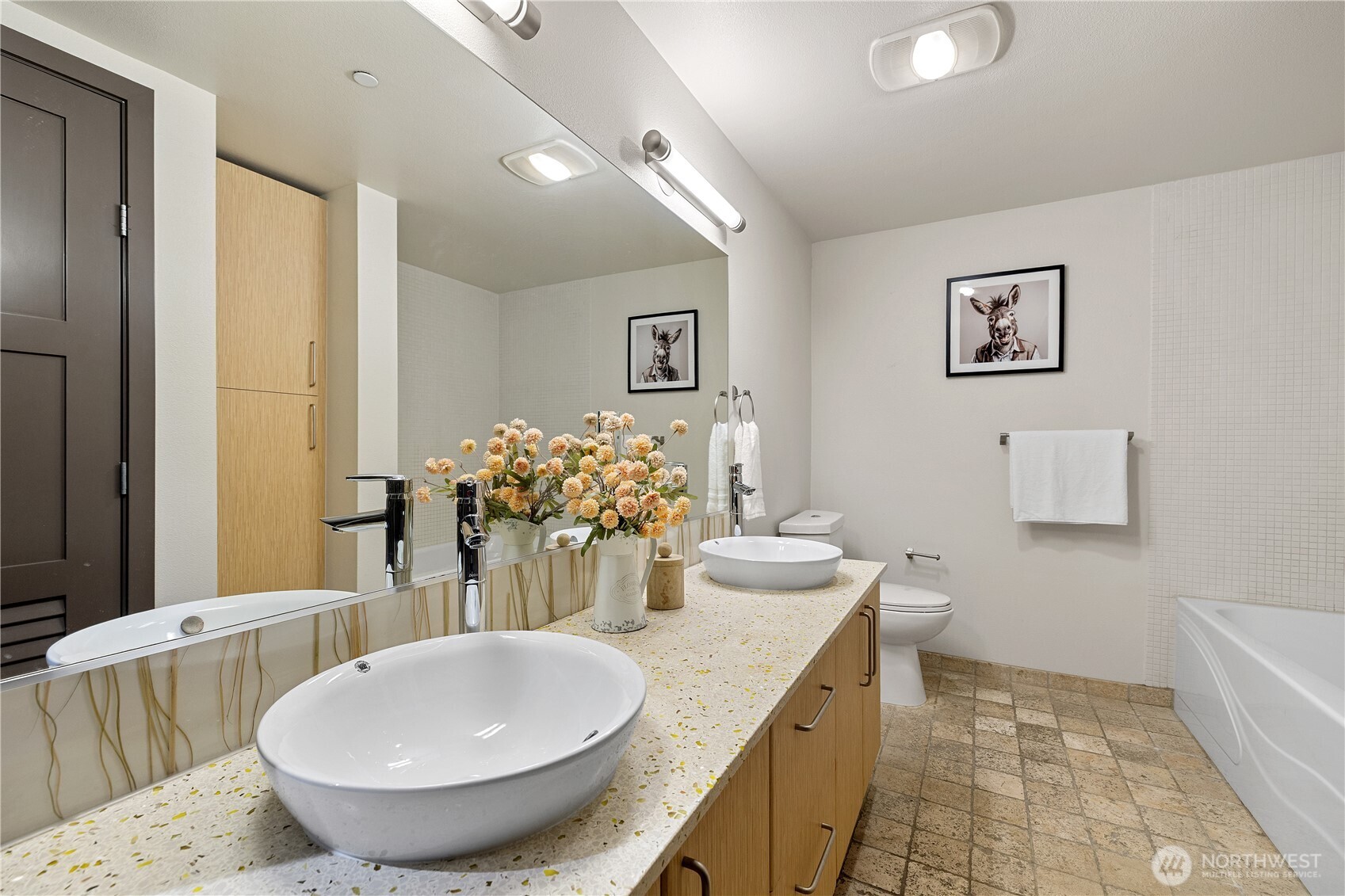 413 NE 70th Street Unit: 207