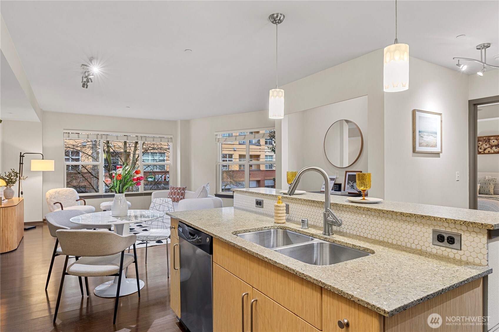 413 NE 70th Street Unit: 207