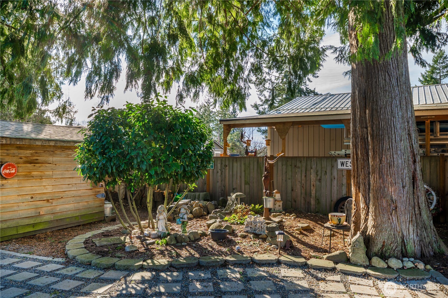 5339 S Island Drive E