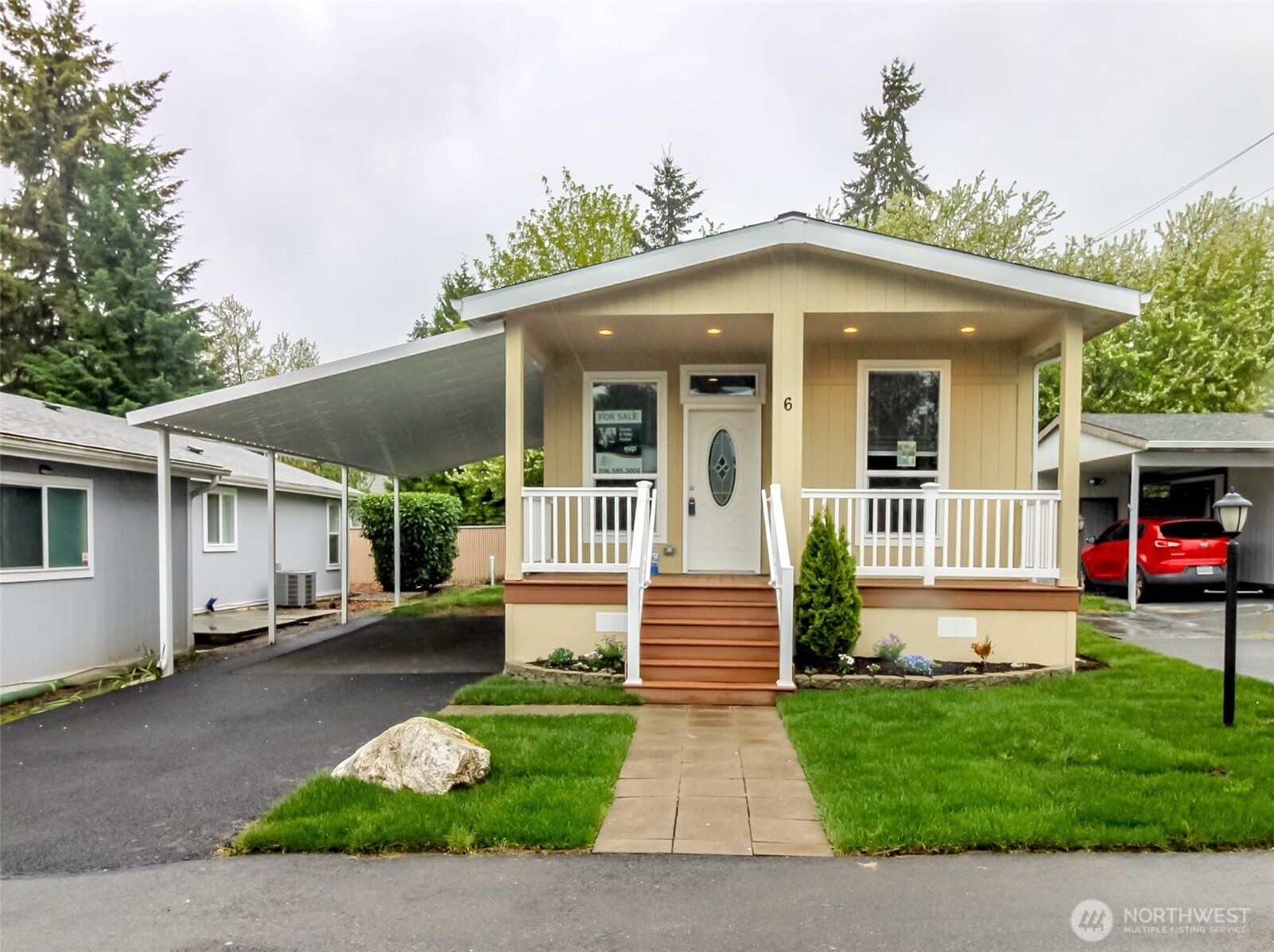 2611 S 288th Street Unit: 6