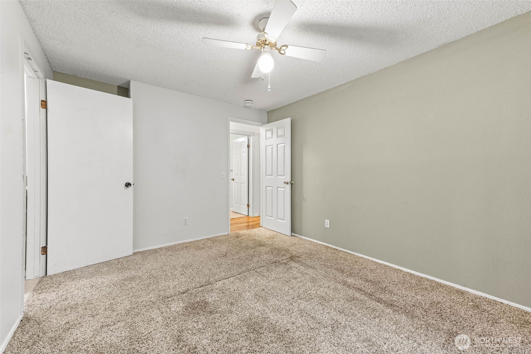 8529 37th Court SE
