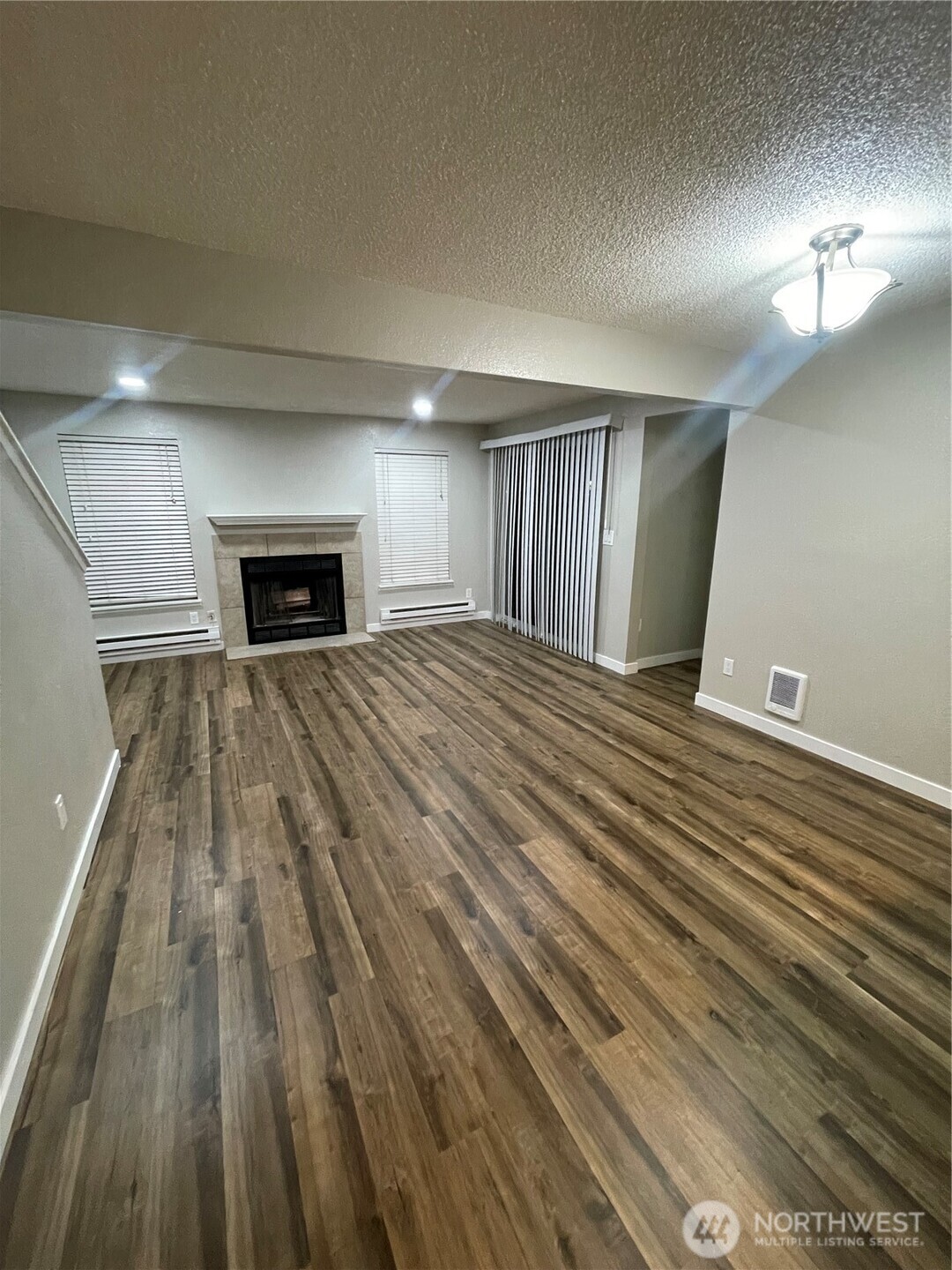 28921 S 28th Place