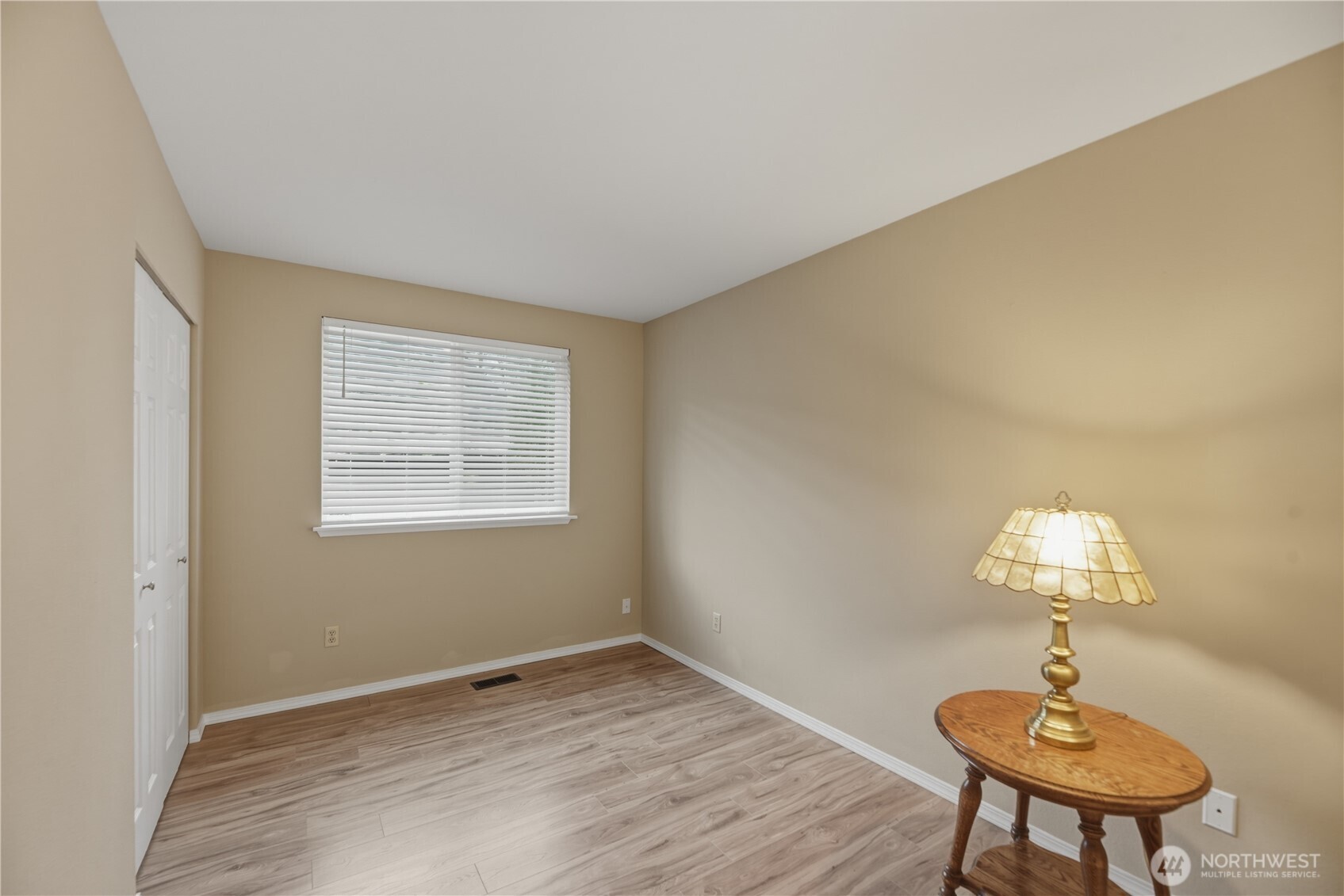 2415 SE 8th Place