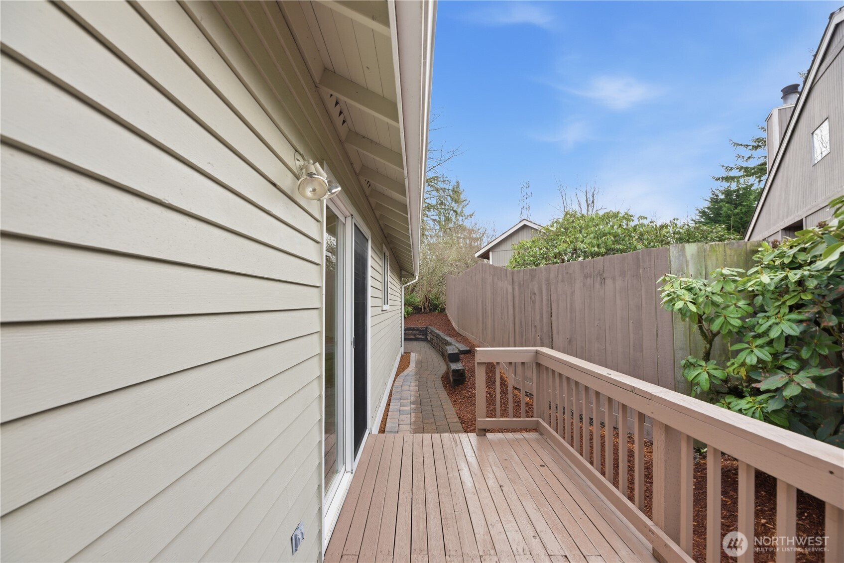 2415 SE 8th Place