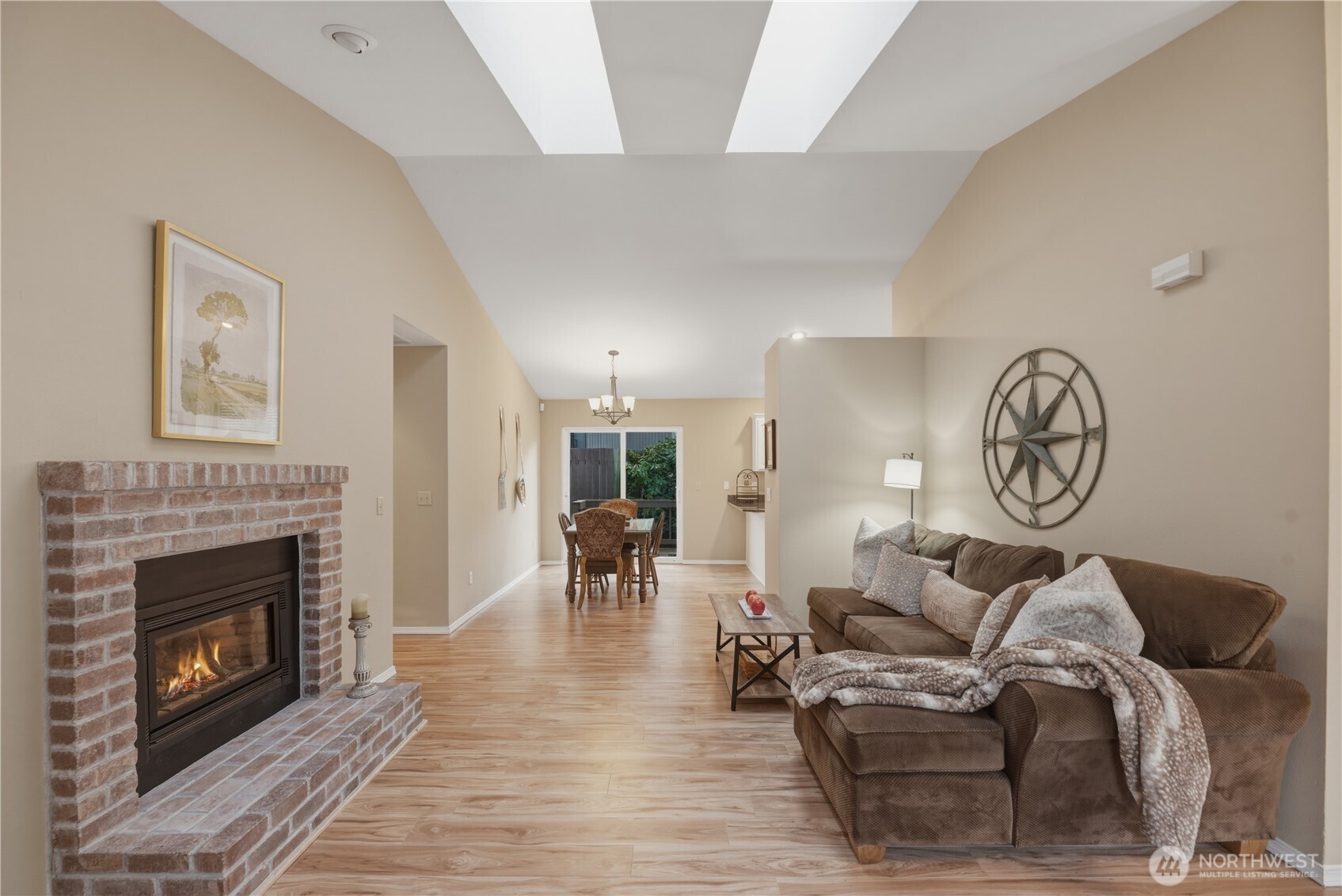 2415 SE 8th Place