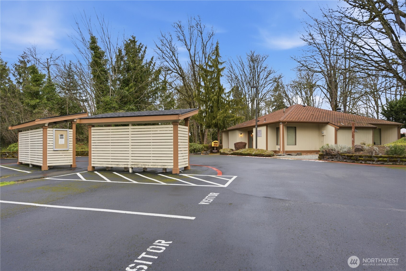 2415 SE 8th Place