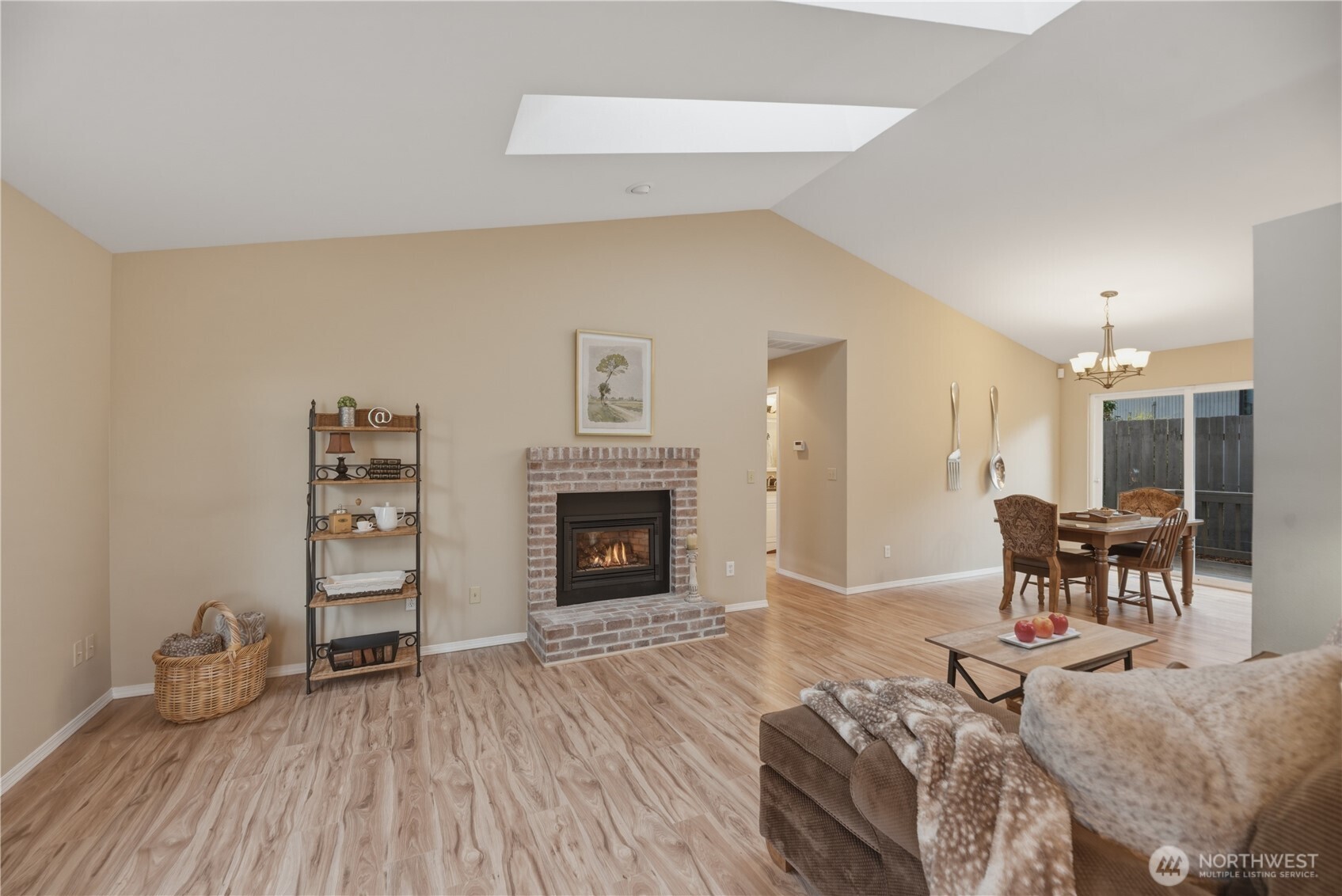 2415 SE 8th Place