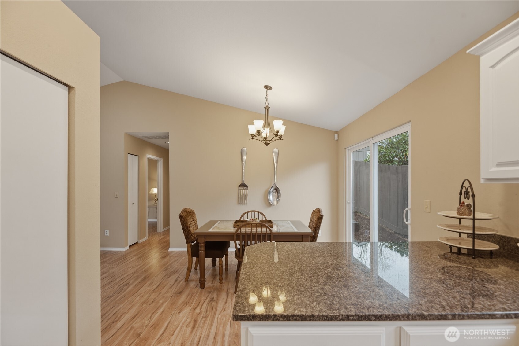 2415 SE 8th Place