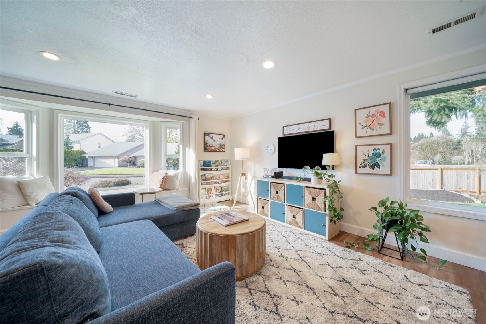 3805 NE 160th Street