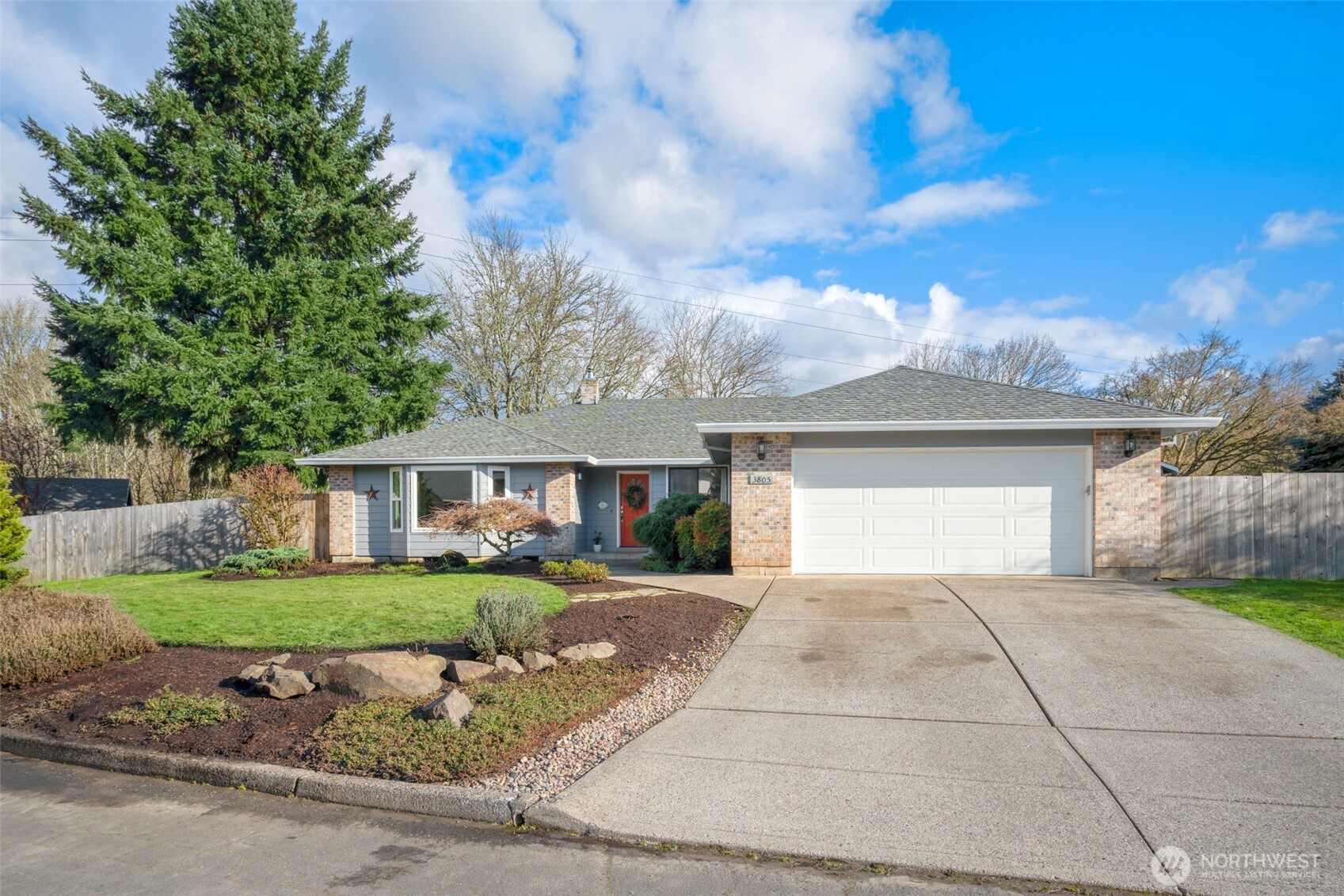 3805 NE 160th Street