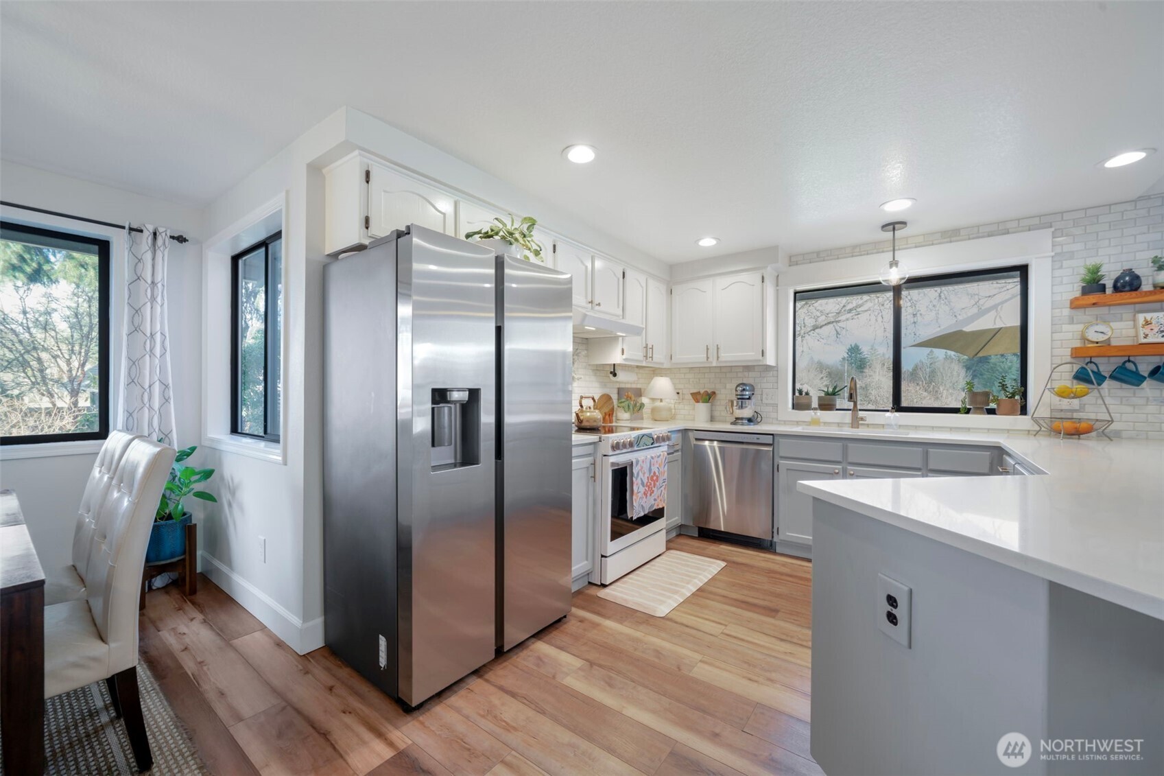 3805 NE 160th Street
