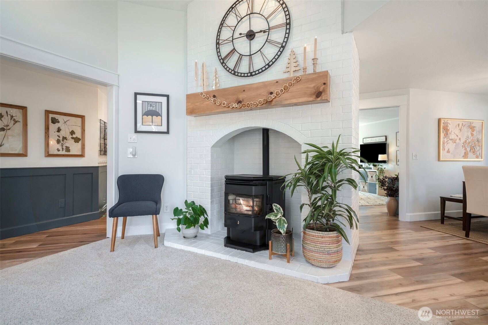 3805 NE 160th Street