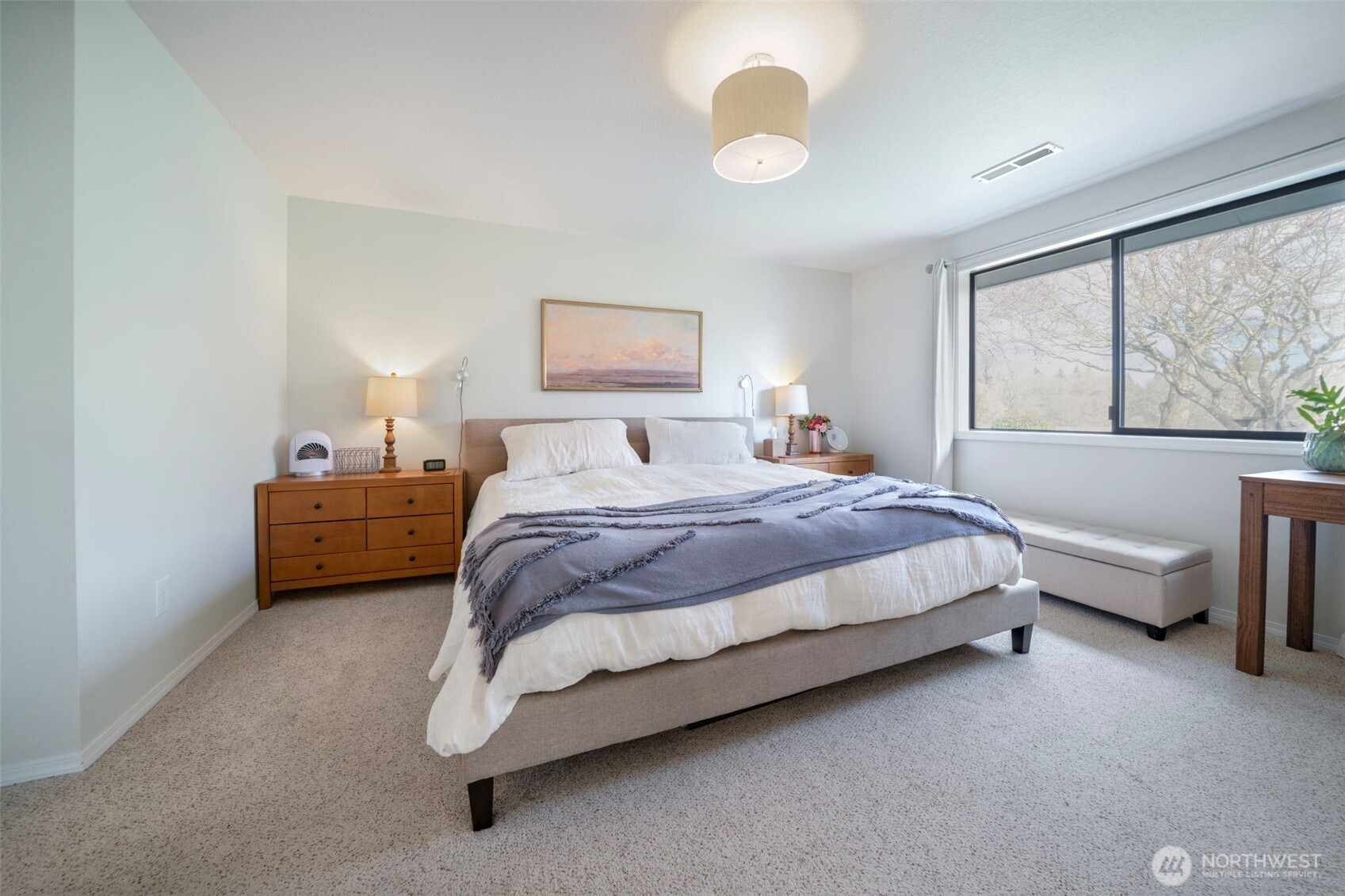 3805 NE 160th Street