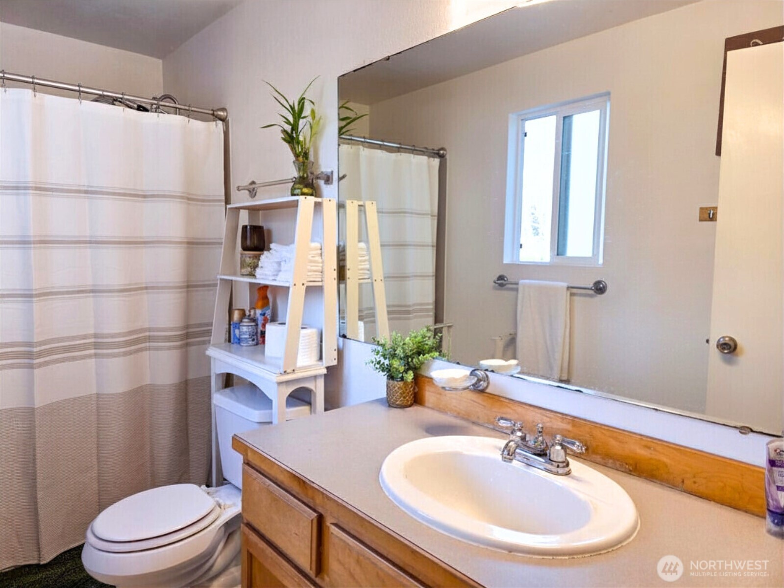 330 Elm St Unit: 201