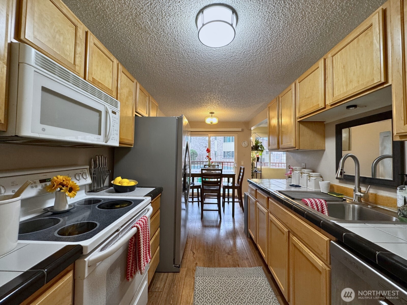 330 Elm St Unit: 201
