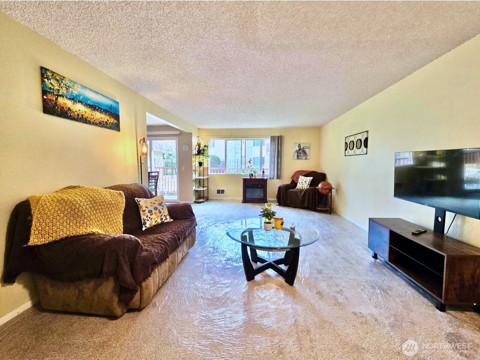 330 Elm St Unit: 201