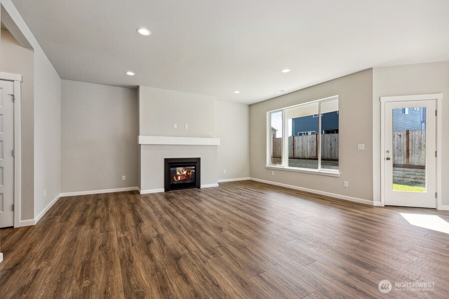 14222 Jensen Drive SE Unit: 305