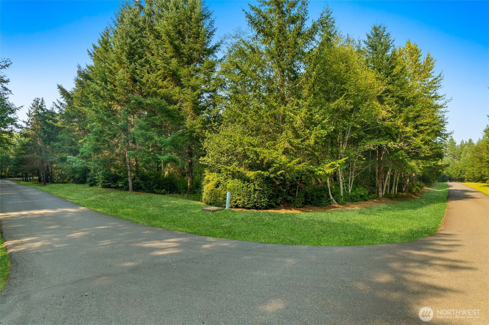 70 E Windy Ridge Lane