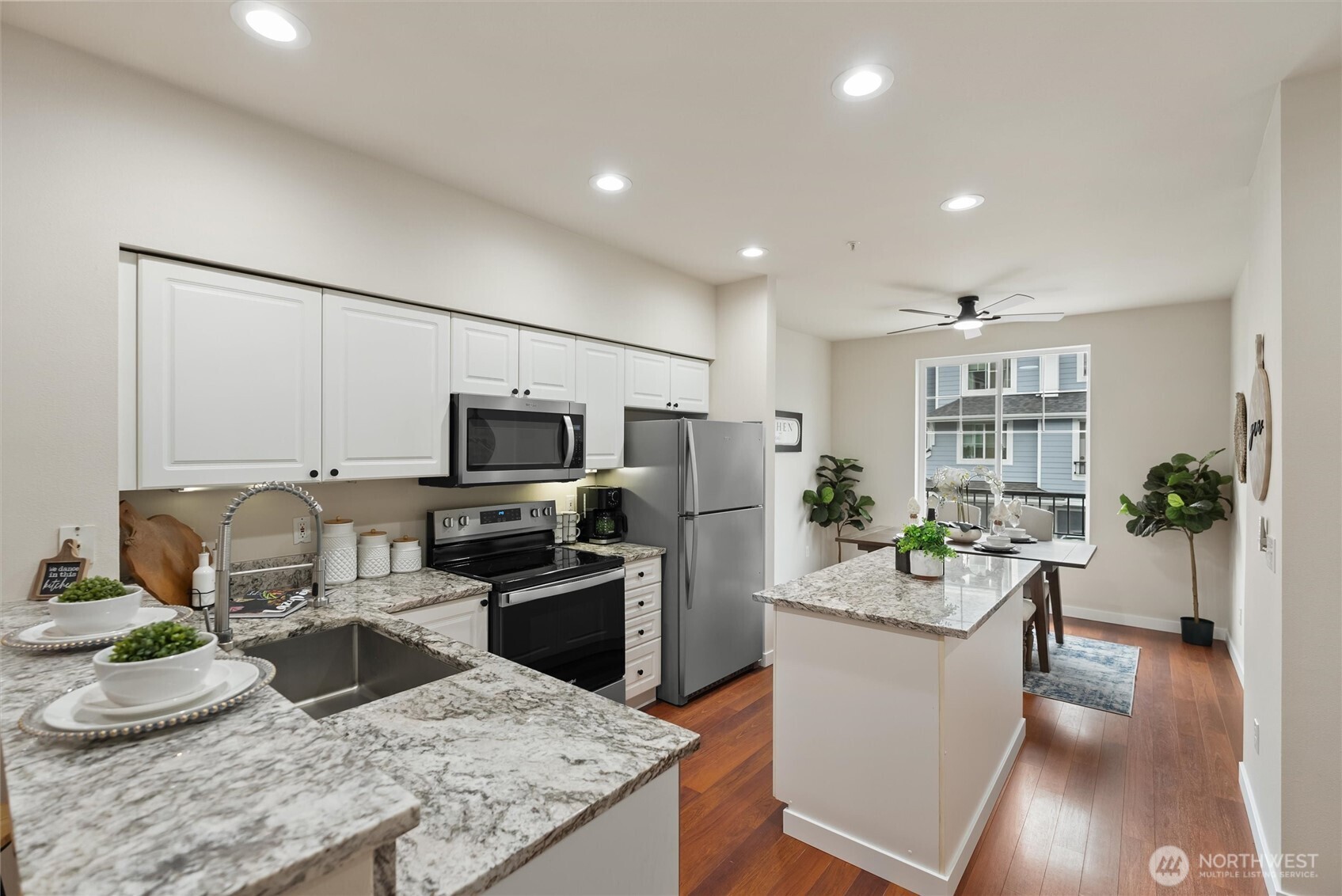 16125 Juanita-Woodinville Way NE Unit: 1106