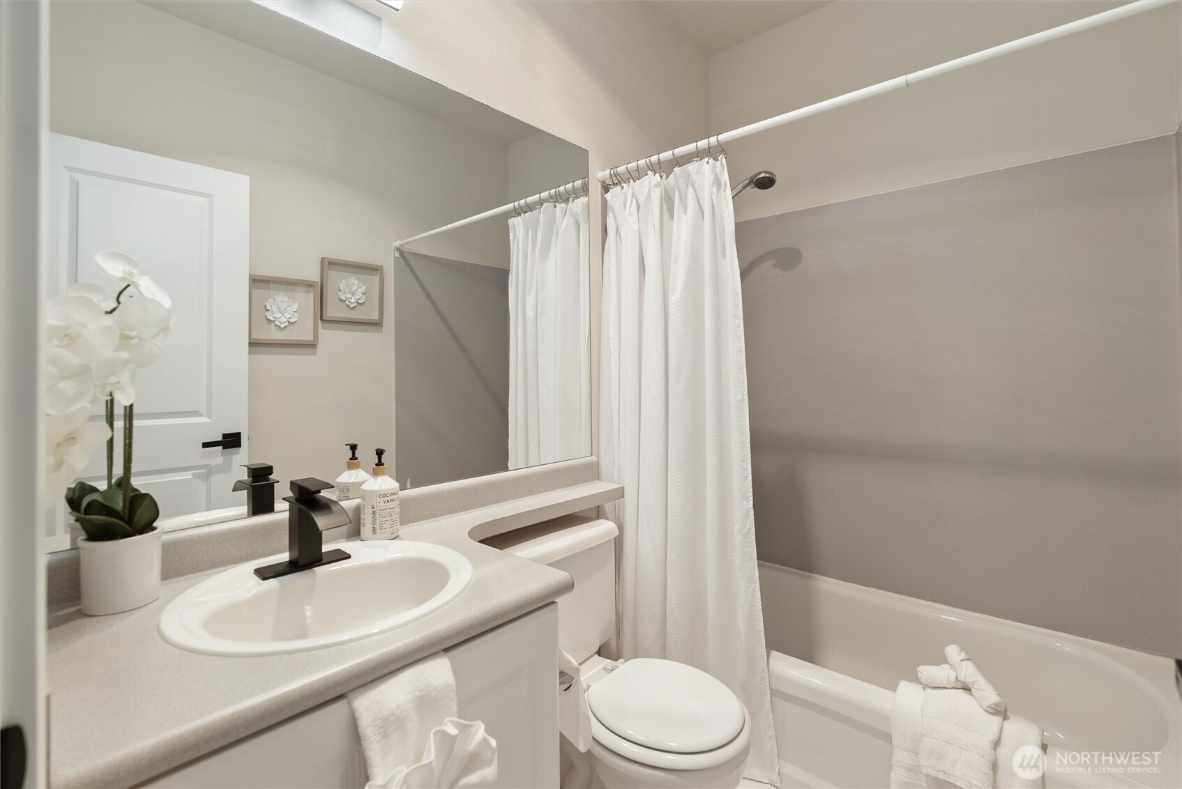 16125 Juanita-Woodinville Way NE Unit: 1106