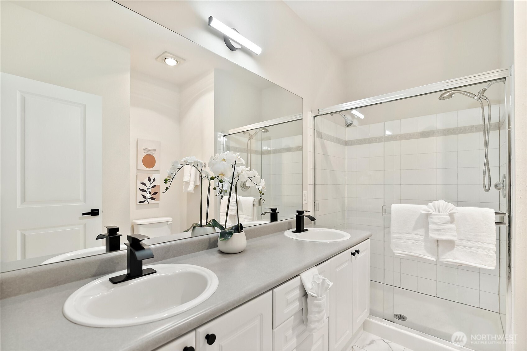 16125 Juanita-Woodinville Way NE Unit: 1106