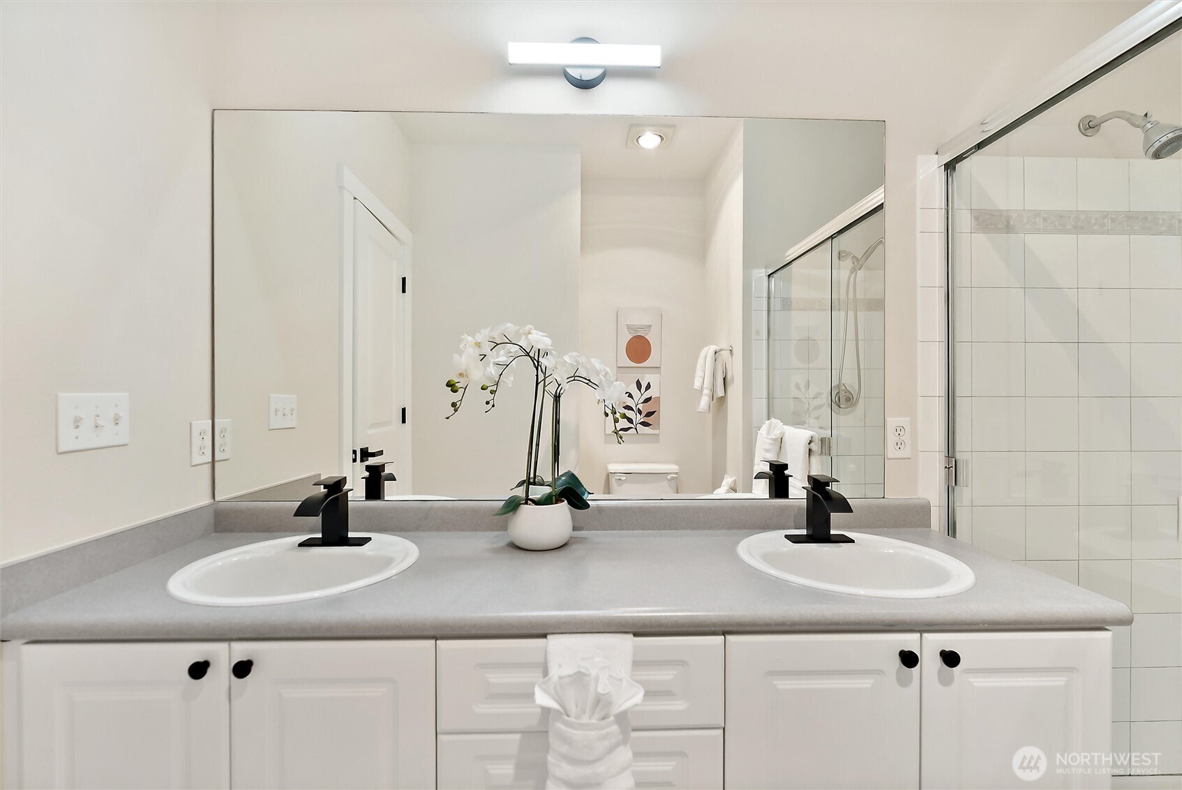 16125 Juanita-Woodinville Way NE Unit: 1106