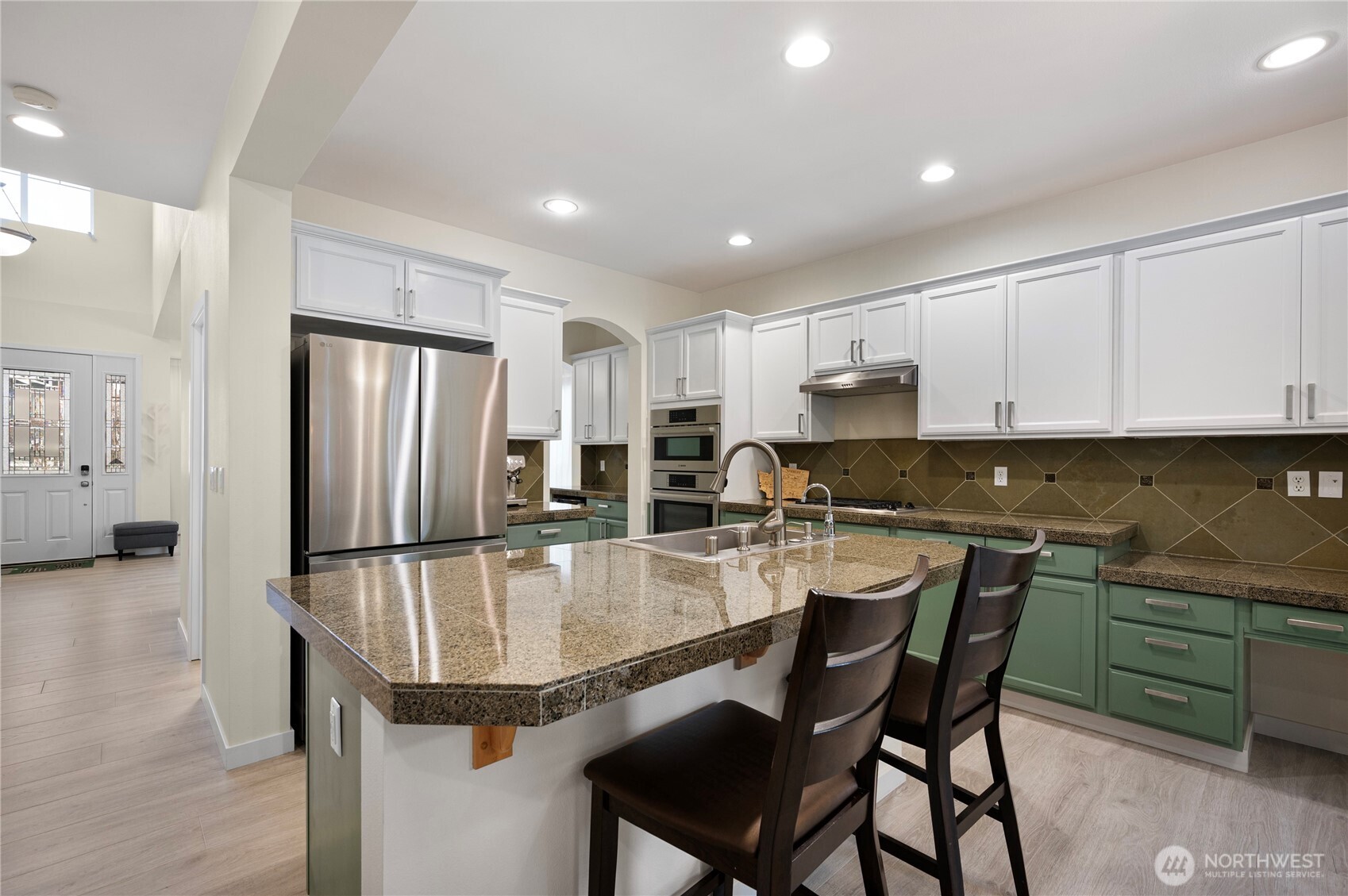 20013 9th Place W