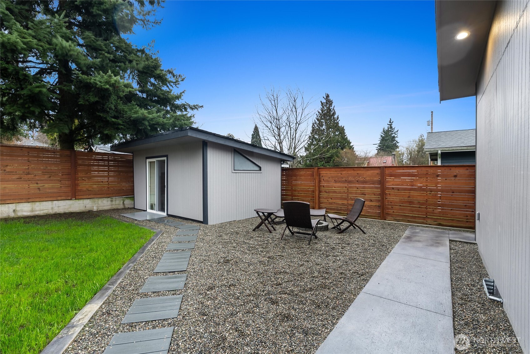 23907 53rd Avenue W