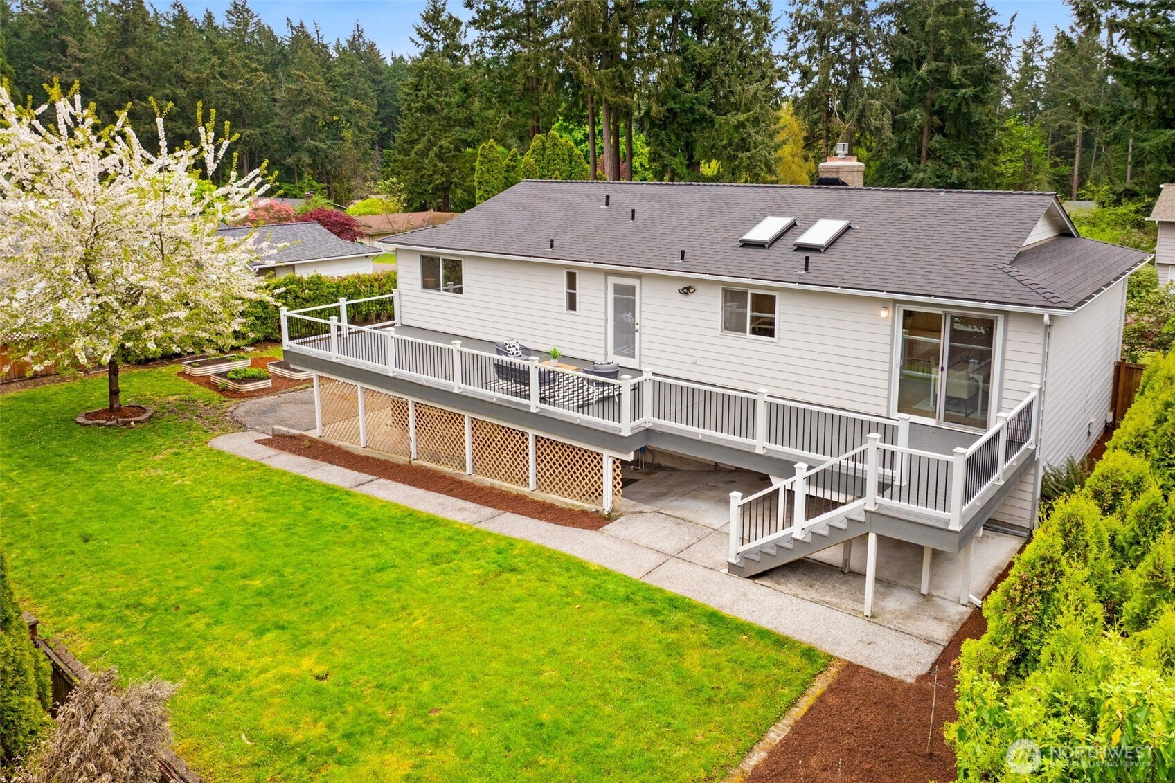 7424 NE 120th Street