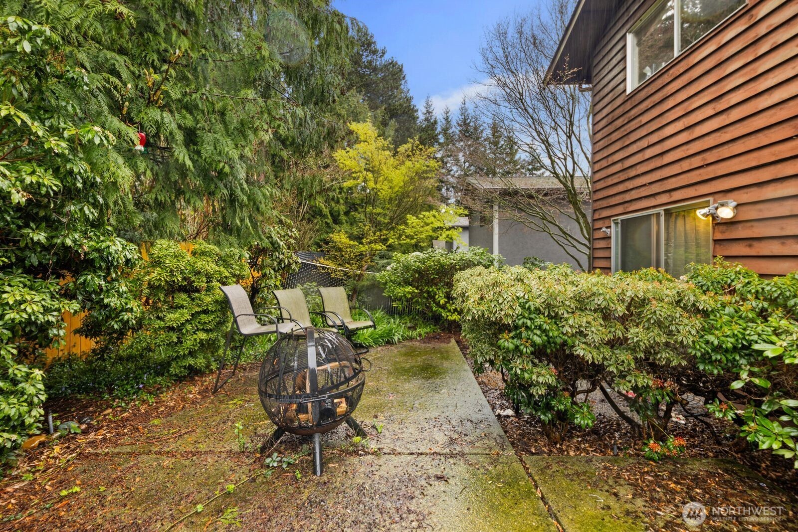 6303 194th Street SW