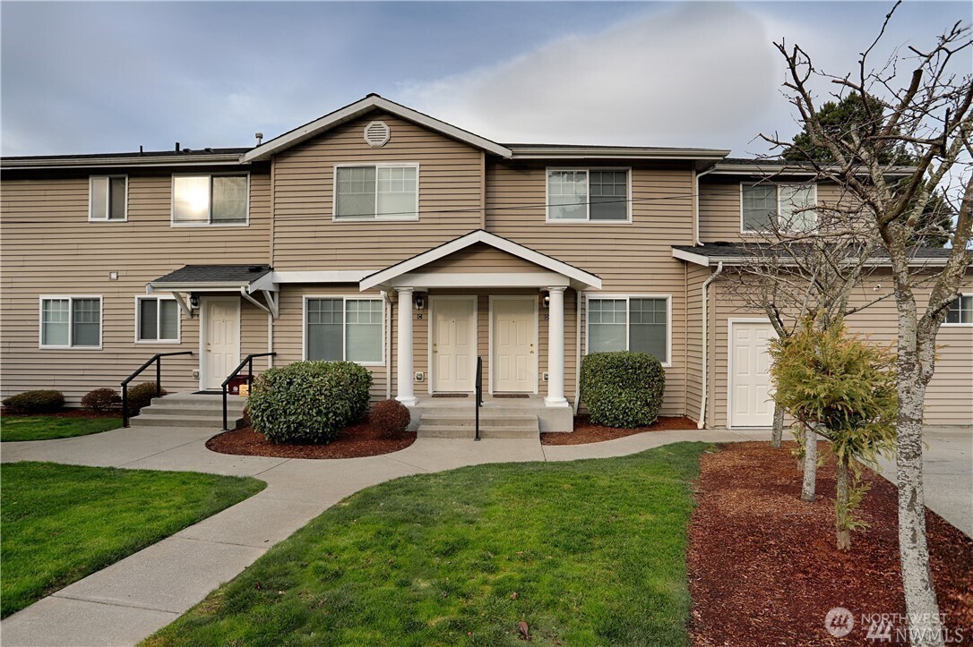 4407 Hoyt Avenue Unit: ABCD