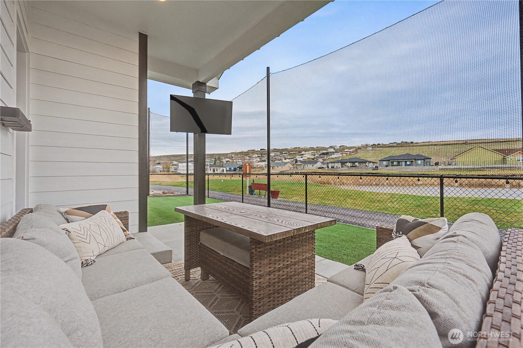 6697 Club House Drive SE Unit: 88