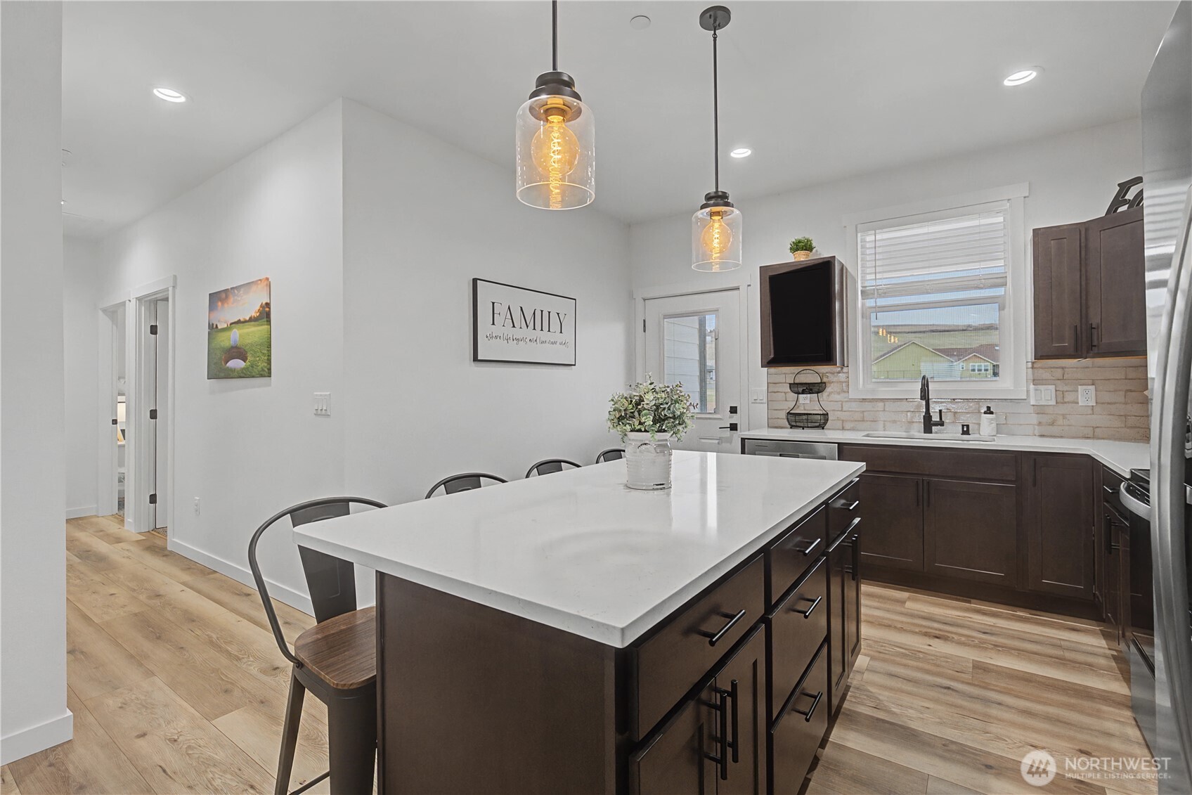 6697 Club House Drive SE Unit: 88