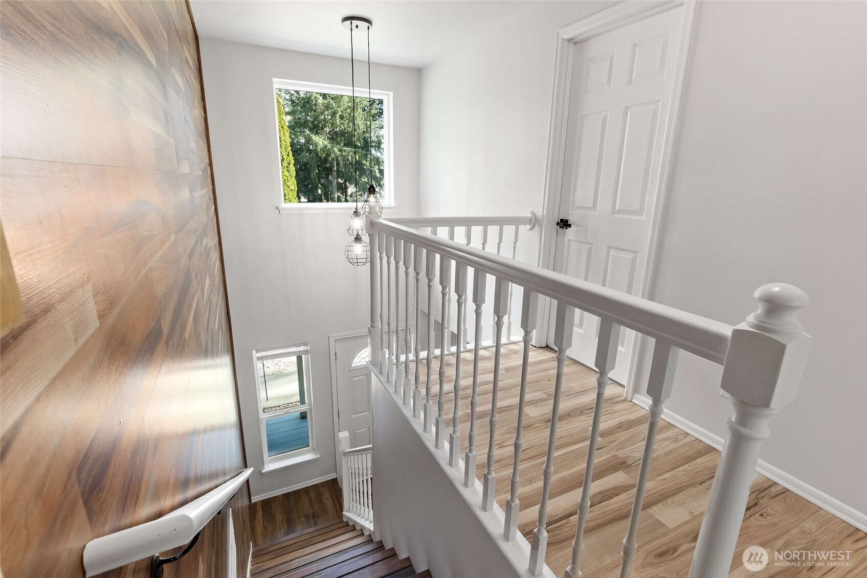 3735 Vassar Loop SE