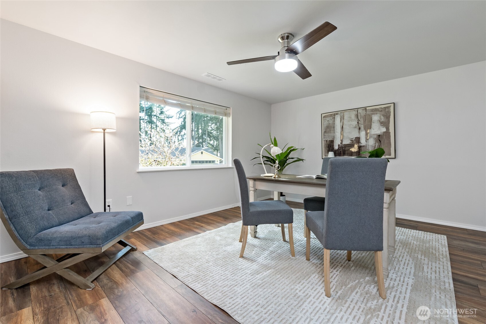3735 Vassar Loop SE