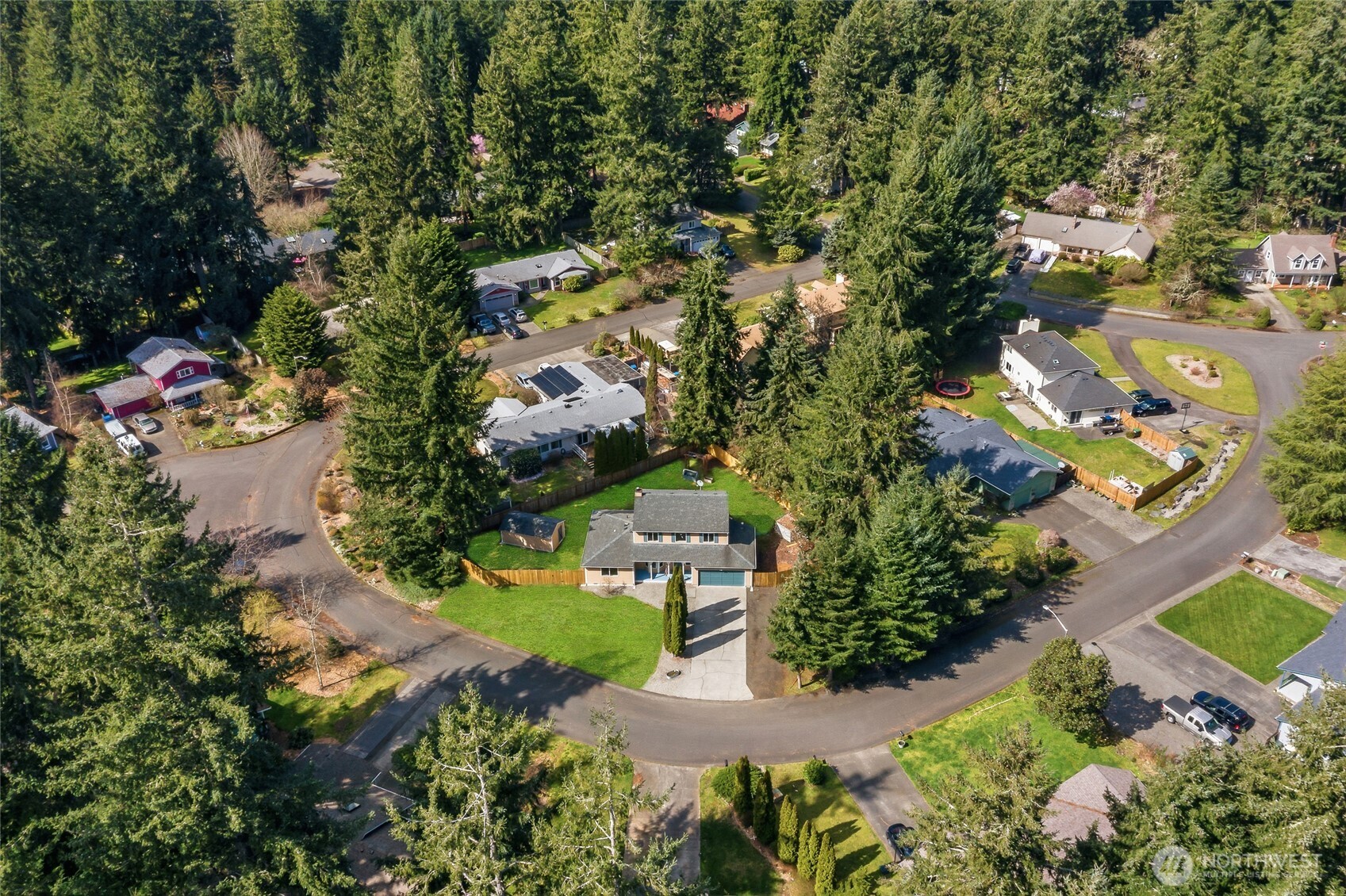 3735 Vassar Loop SE