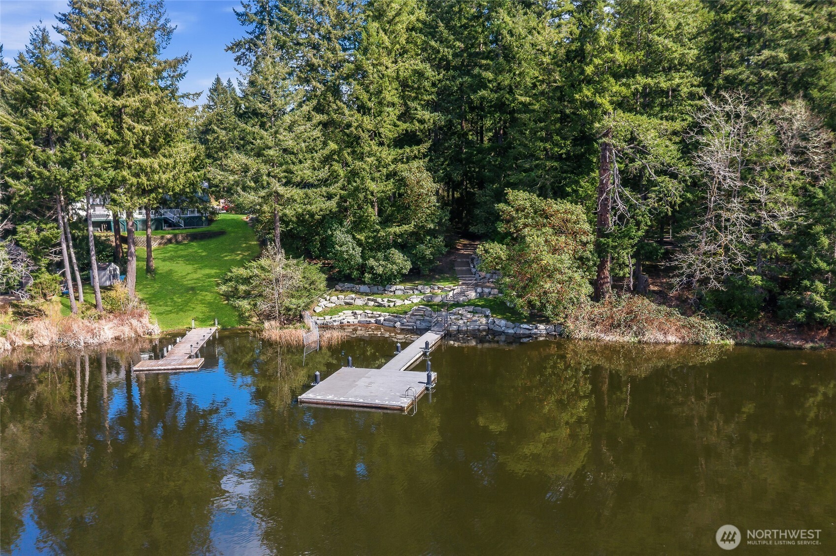 3735 Vassar Loop SE