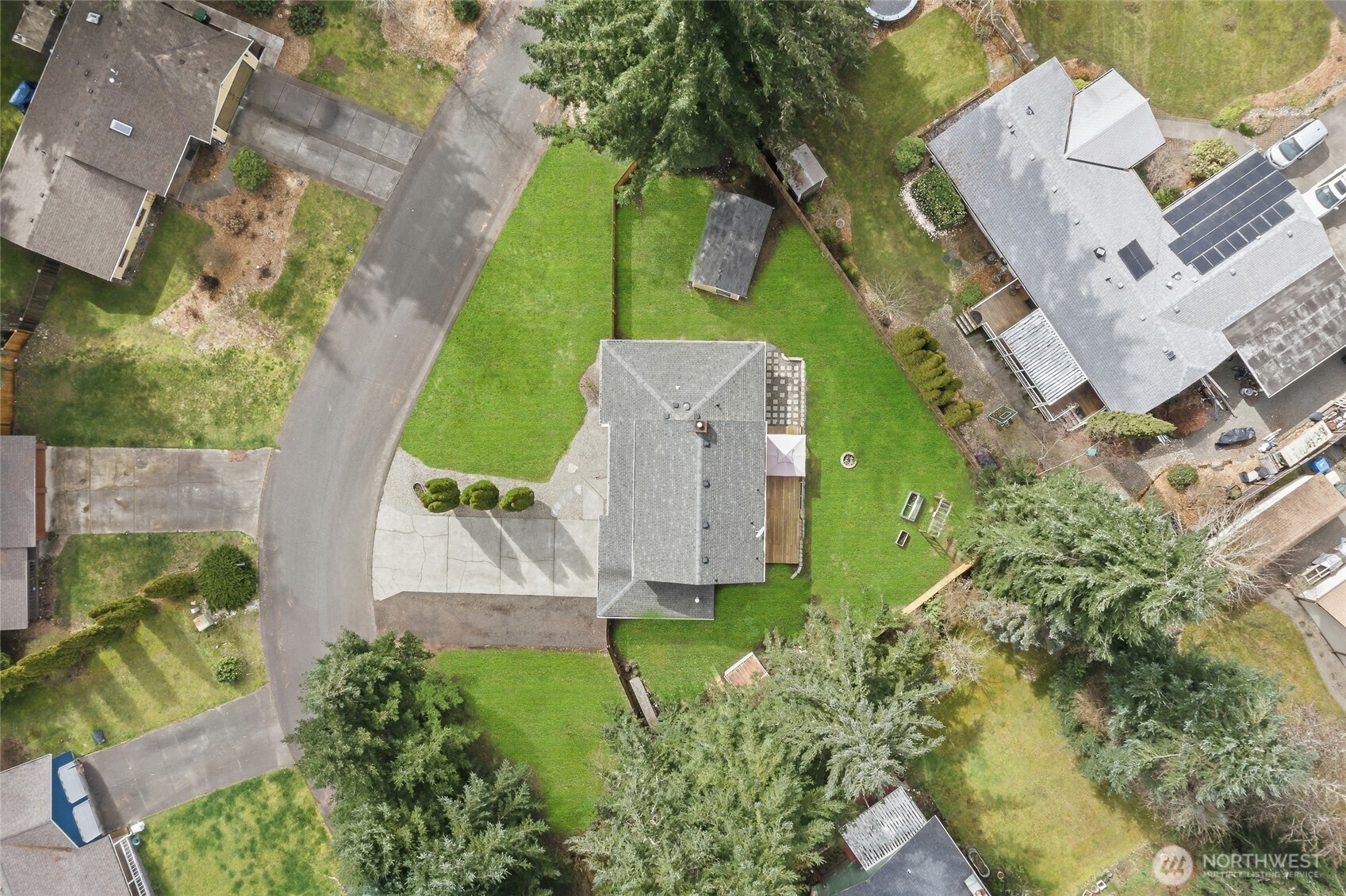 3735 Vassar Loop SE