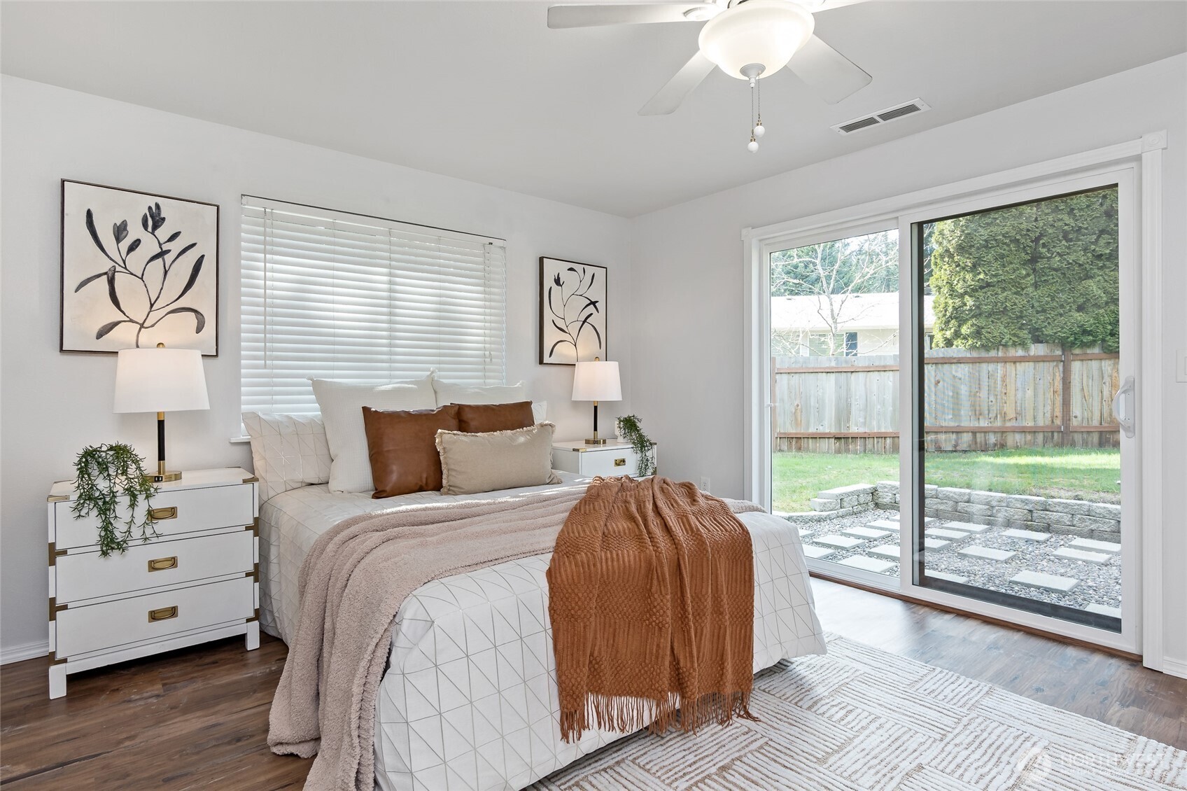 3735 Vassar Loop SE