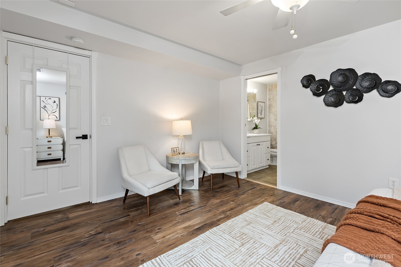 3735 Vassar Loop SE