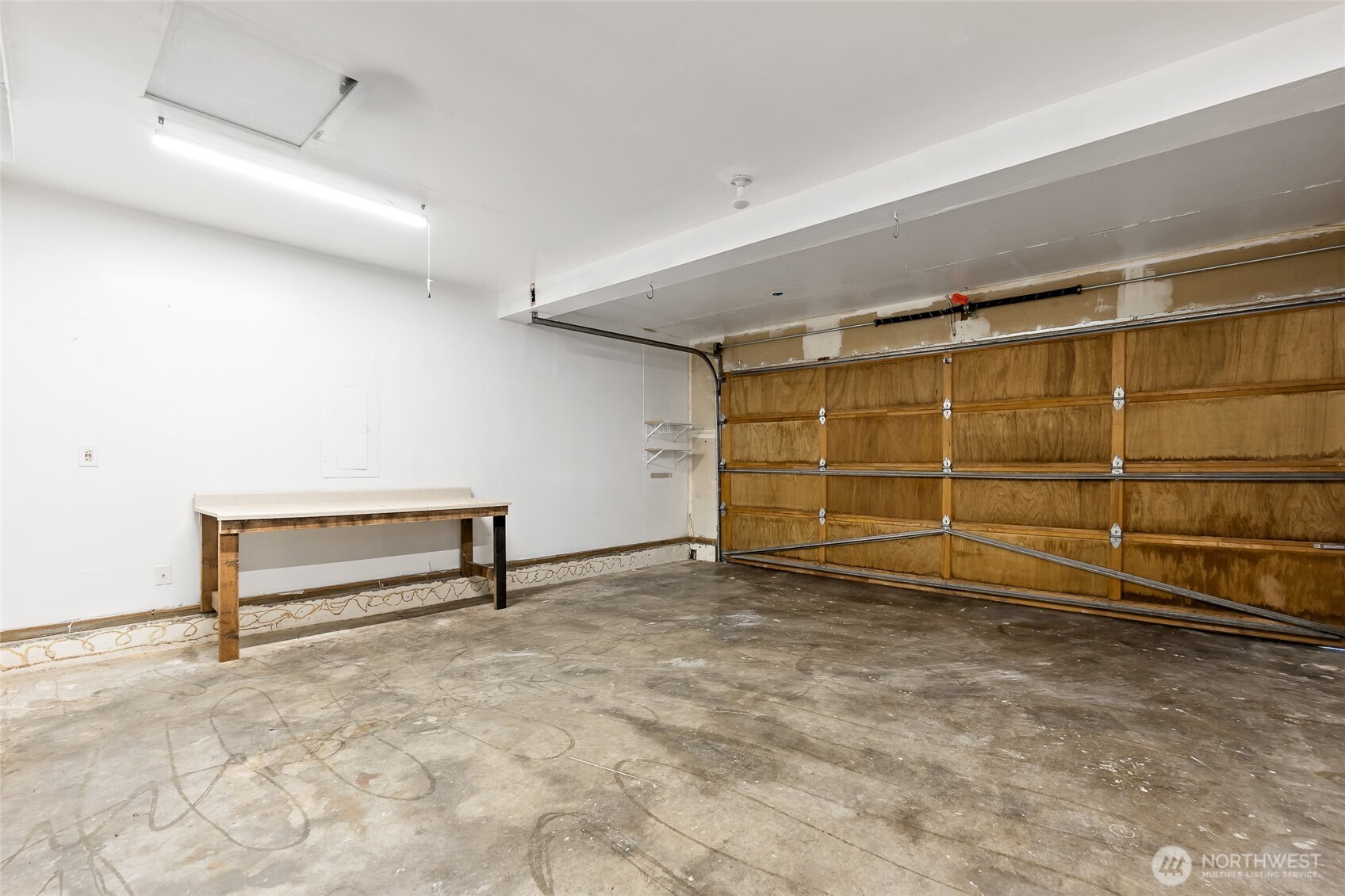 3735 Vassar Loop SE
