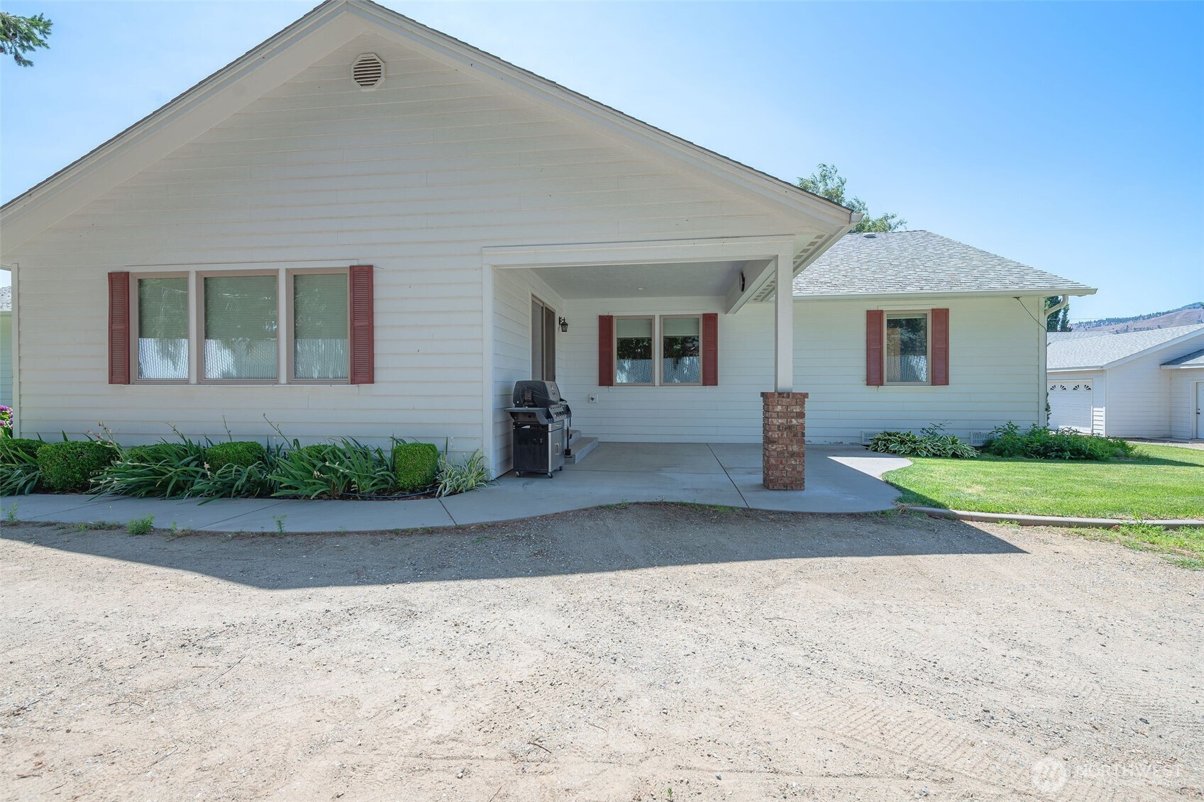 3716 Knowles Road