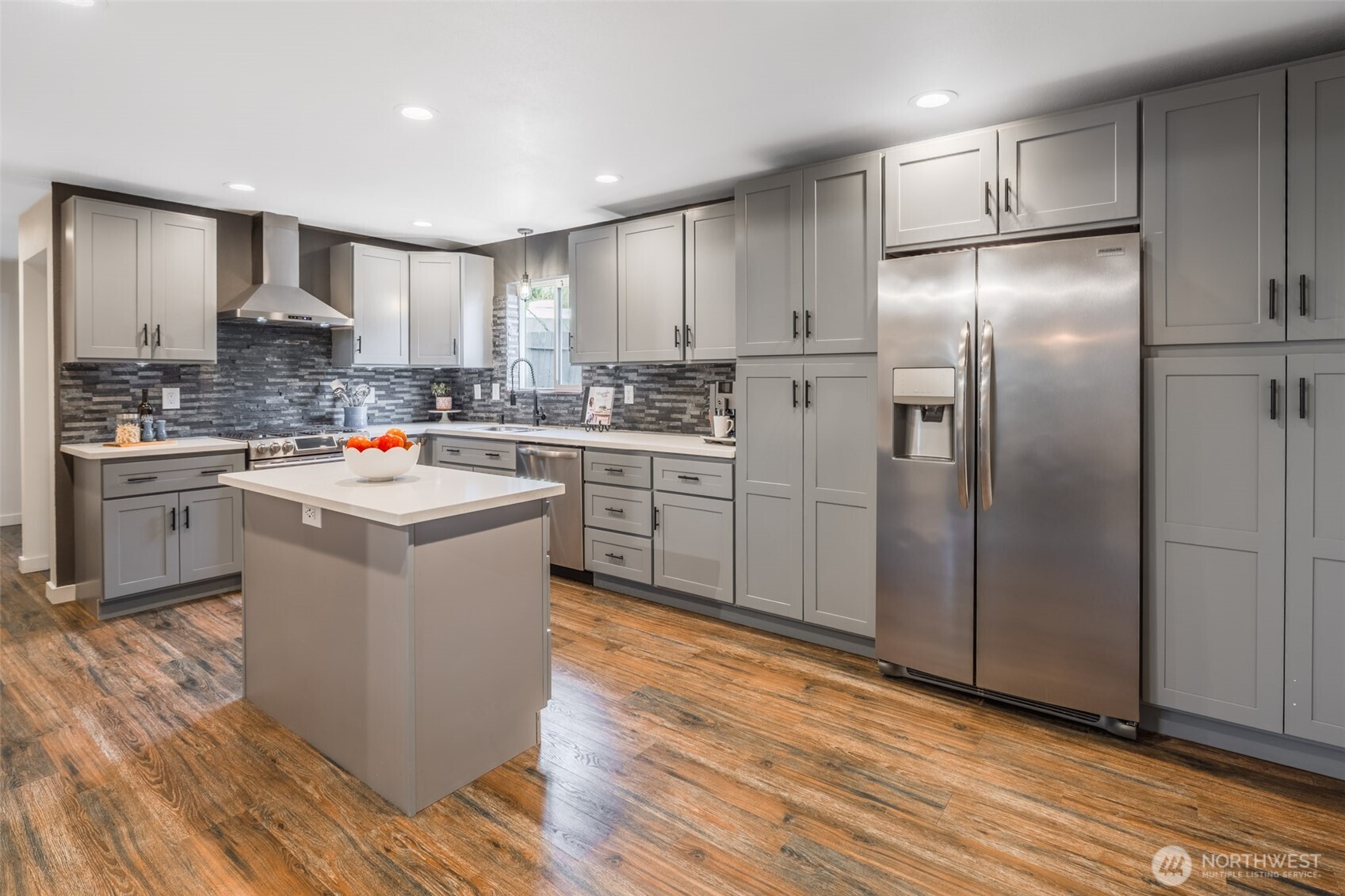 25710 Pacific St
