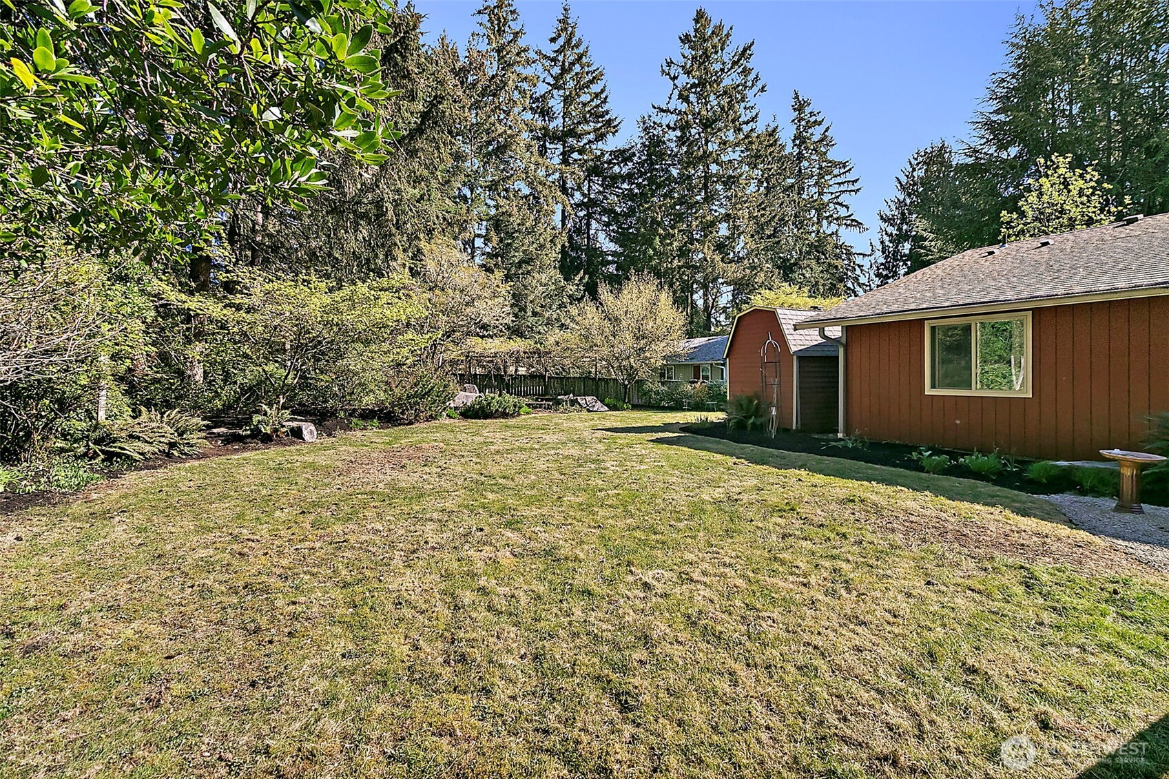 4317 Clearwater Loop SE