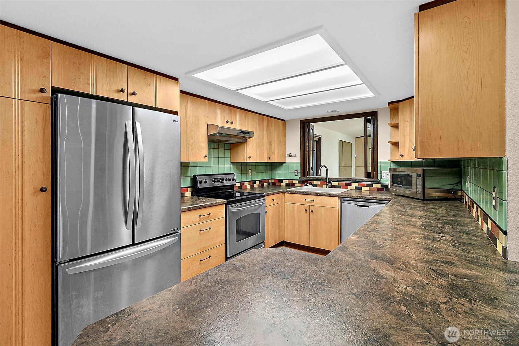4317 Clearwater Loop SE