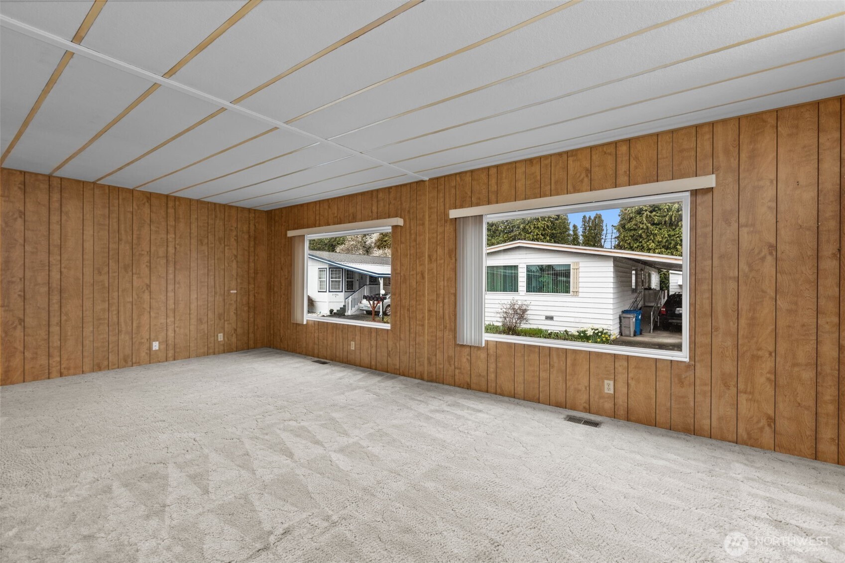 21911 SE 107th Place Unit: 15